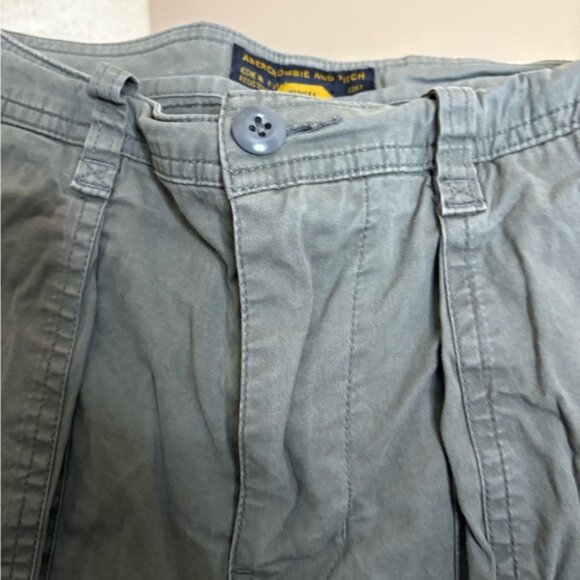 Abercrombie & Fitch Shorts Mens 33 Khaki Utility Adjustable Waist Hiking Pockets - Picture 2 of 4